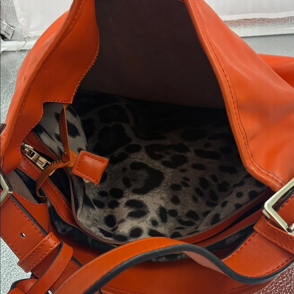 Vibrant Orange Shoulder Bag with Tassel - Picture 3 of 3